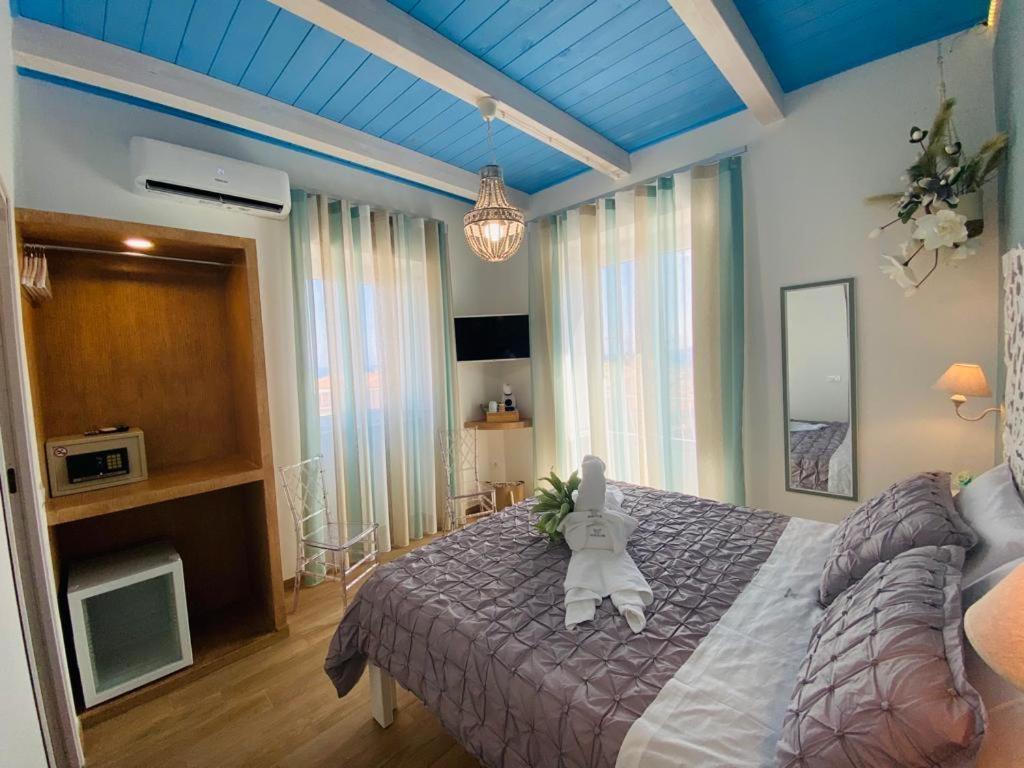 Fior Dei Carmeliti Rooms And Parking Тропея Экстерьер фото