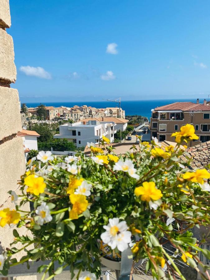 Fior Dei Carmeliti Rooms And Parking Тропея Экстерьер фото